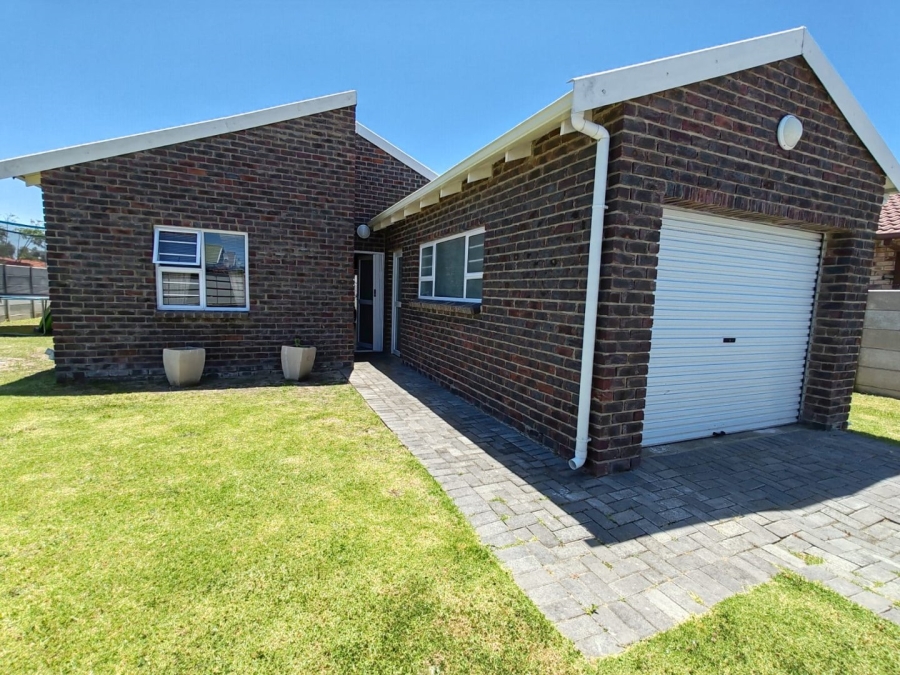 3 Bedroom Property for Sale in Fairview Eastern Cape